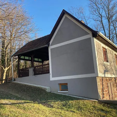 Berkenyes Haziko - Del-balaton Apartment Szolosgyorok